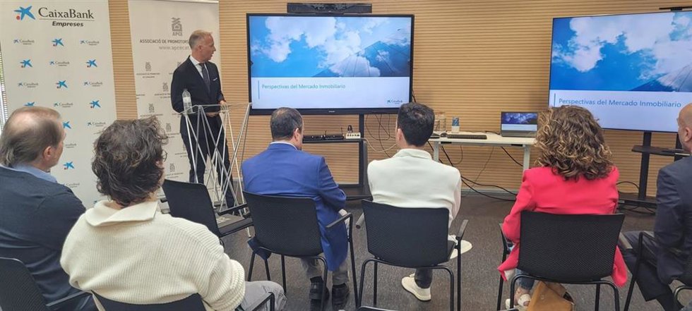 La sesión inmobiliaria 'Conjuntura Immobiliària Residencial: Àmbit Funcional Metropolità Sud de Barcelona'