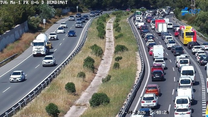 Un accidente provoca retenciones kilométricas en la entrada a Palma en la Ma-1