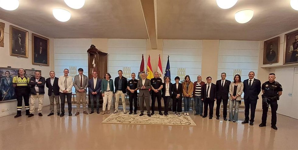 El Ayuntamiento instaura el 27 de abril en Logroño como el día de la Policía Local y los Ordenanzas