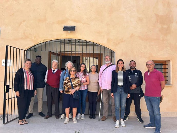 El Ayuntamiento de Palma cede espacios de la antigua comisaría de la calle Fornaris a entidades vecinales de La Soledad.