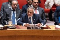 Pakistán trata con Reino Unido y Canadá sus esfuerzos de mediación entre Irán y EEUU