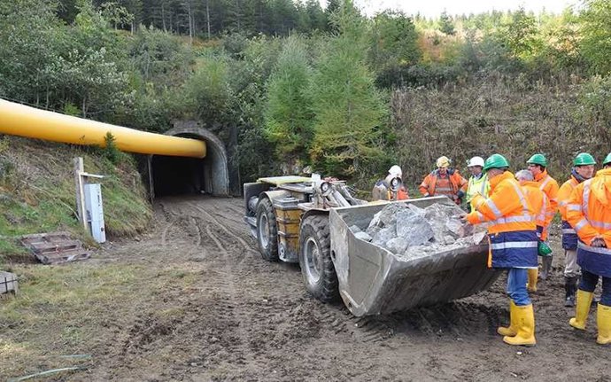 Extração de minerais