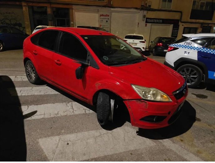Vehículo localizado tras darse a la fuga tras un accidente en Cuenca.