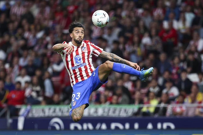 Nico Gonzalez of Atletico de Madrid in action during the Spanish League, LaLiga EA Sports, football match played between Atletico de Madrid and Athletic Club de Bilbao at Riyadh Air Metropolitano stadium on April 25, 2026, in Madrid, Spain.