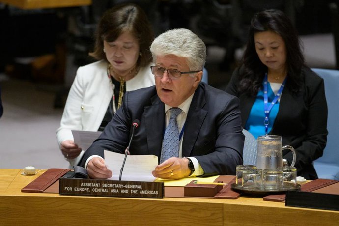 Archivo - Arquivo - NAÇÕES UNIDAS, 22 de setembro de 2025  -- O Secretário-Geral Adjunto da ONU para a Europa, Ásia Central e Américas, Miroslav Jenca, discursa em uma reunião de emergência do Conselho de Segurança para discutir a suposta invasão do espaç