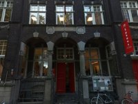 Acreedores logran el embargo de un edificio del Instituto Cervantes en Holanda por los impagos de las renovables