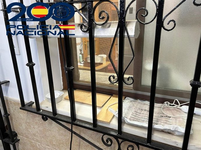 Punto dedicado a la adulteración y distribución de cocaína, localizado en Valencina de la Concepción.