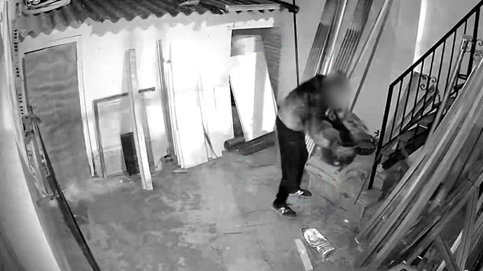 Detingut pels robatoris