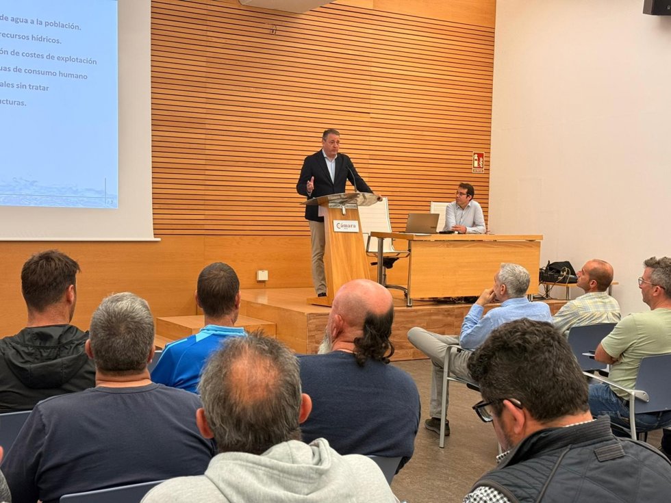 José Juan Martínez participa en una jornada sobre el telemando en Roquetas de Mar (Almería).