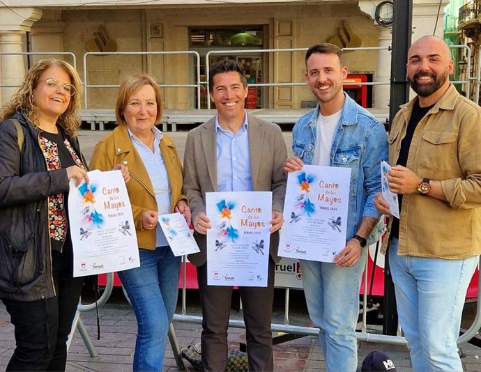 Presentación de la fiesta de Los Mayos.