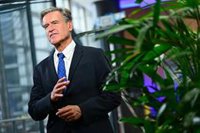 El PSOE insta a Bruselas a aclarar si la discriminación que prevé la "prioridad nacional" de Vox y PP choca con Tratados