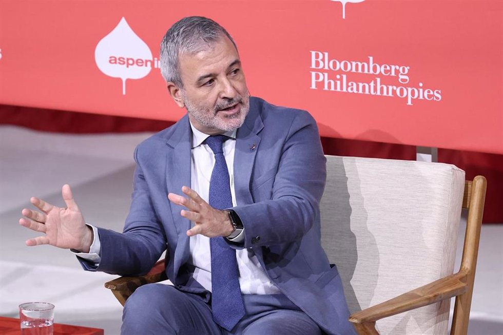 El alcalde de Barcelona, Jaume Collboni, durante el Bloomberg CityLab 2026, en el Teatro Real de Madrid, a 28 de abril de 2026, en Madrid (España). 