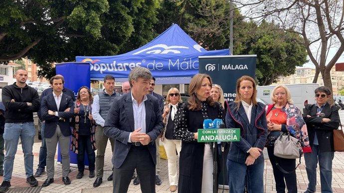 La presidenta del PP de Málaga, Patricia Navarro, en una acto de precampaña de la formación de cara al 17M.