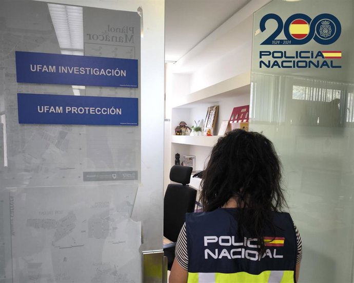 Agentes de la UFAM, en dependencias policiales.
