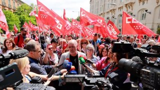 El secretario general de CCOO, Unai Sordo, este martes ante el Congreso de los Diputados para exigir la convalidación del decreto sobre prórroga de los contratos de alquiler.