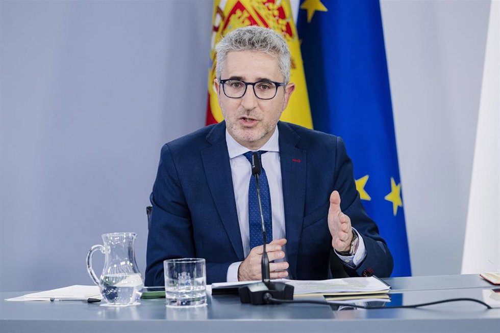El ministro de Hacienda, Arcadi España, durante la rueda de prensa posterior al Consejo de Ministros de este martes.
