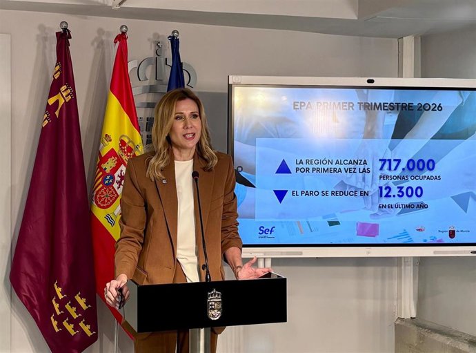 La Consejera De Empresa, Empleo Y Economía Social, Marisa López Aragón, Durante La Comparecencia De Prensa Sobre Los Datos De La EPA