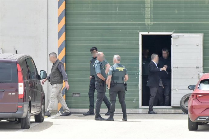 Los dos autores confesos del doble crimen de Librilla regresan a la nave donde aparecieron los cuerpos para la reconstrucción de los hechos