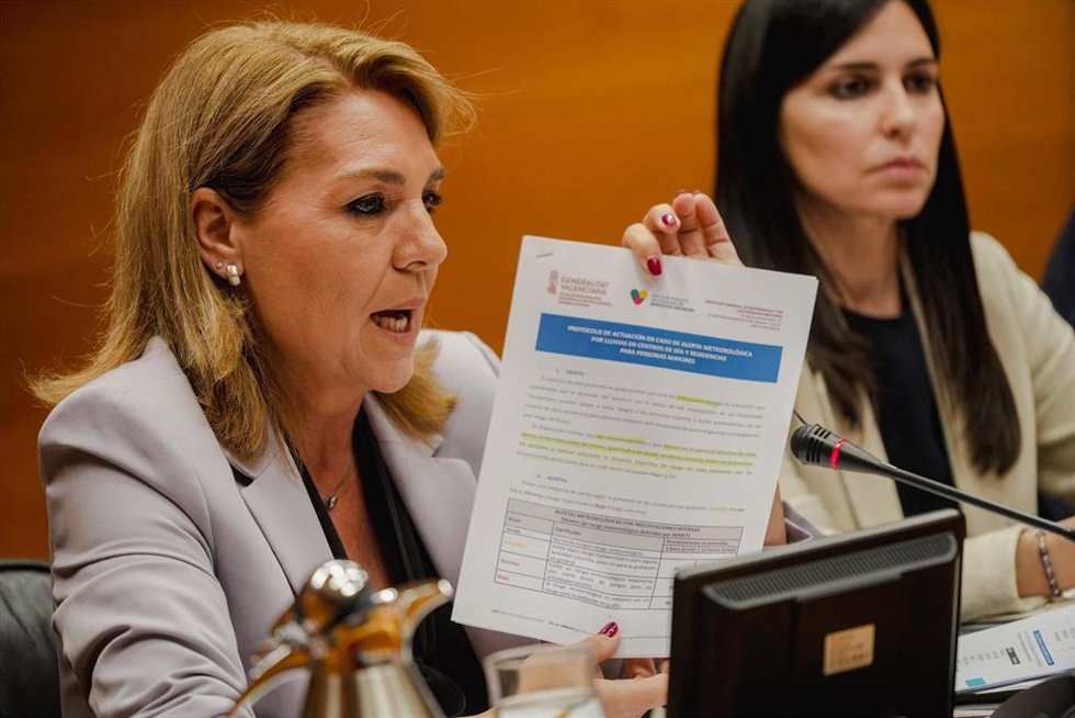 La vicepresidenta primera y consellera de Vivienda, Empleo, Juventud e Igualdad de la Generalitat Valenciana, Susana Camarero, comparece ante la Comisión de investigación de la Dana, a 28 de abril de 2026, en Valencia, Comunidad Valenciana (España).