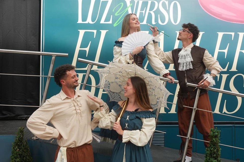 Integrantes del espectáculo 'Luz y Verso'.