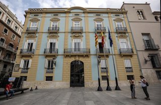 Archivo - Fachada de la Diputación de Valencia d