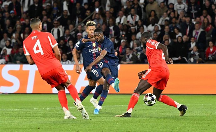 Ousmane Dembélé marca en el Paris Saint-Germain-Bayern de Múnich