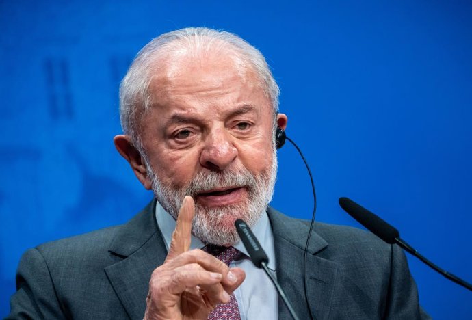 20 de abril de 2026, Baixa Saxônia, Hanôver: O presidente do Brasil, Lula da Silva, discursa durante uma coletiva de imprensa conjunta com o chanceler alemão Friedrich Merz (não aparece na foto) no Palácio de Herrenhausen, em Hanôver. Foto: Michael Kappel