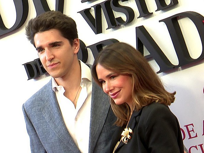 Javier García-Obregón y Eugenia Gil han reaparecido públicamente en el estreno de 'El Diablo viste de Prada 2' tras el nacimiento de su primer hijo, Javier, el pasado 5 de marzo