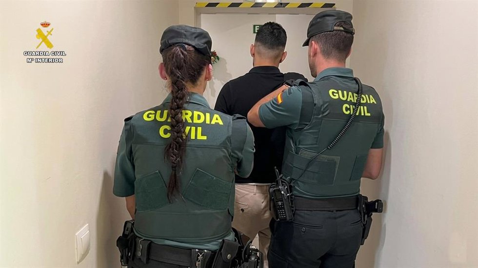 Detenido un joven por tráfico de drogas tras intentar eludir un control en Aldeanueva de Ebro