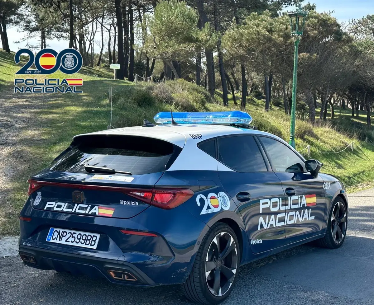 Vehículo de la Policía Nacional