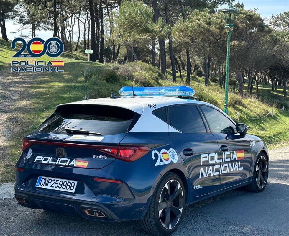 Vehículo de la Policía Nacional