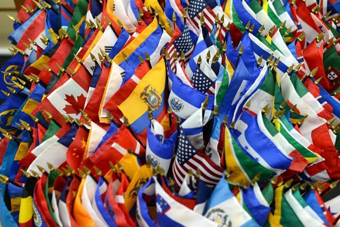 Archivo - Banderas de países latinoamericanos.