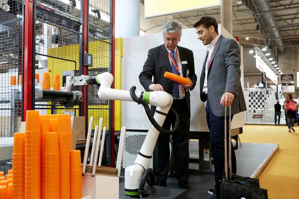 Imagen de una edición previa de los salones Expoquimia y Equiplast