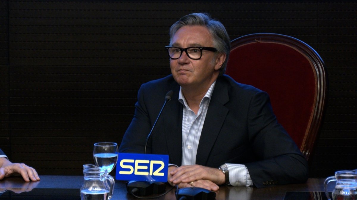 17M.- Gavira (Vox):  Moreno cae bien, pero le falta la voluntad para tomar decisiones que se requieren en Andalucía 