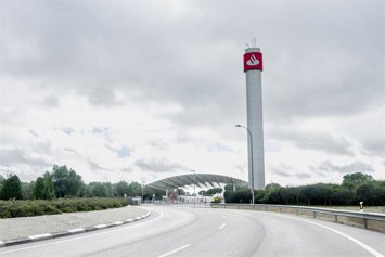 Archivo - Exteriores de la Ciudad Financiera del Banco Santander, en Boadilla del Monte, a 5 de febrero de 2026, en Boadilla del Monte, Madrid (España).