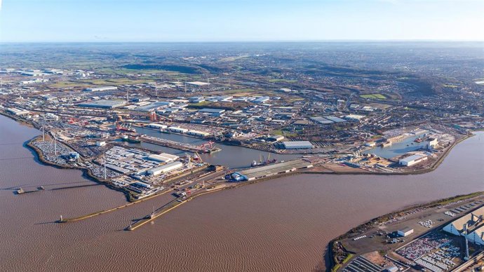 Puerto de Avonmouth (Bristol, Reino Unido).