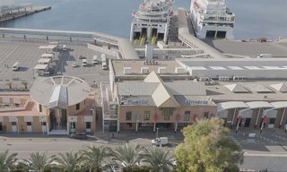 Imagen aérea del puerto de Almería.