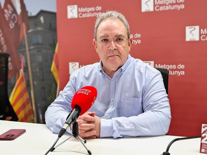 Archivo - El secretari general de Metges de Catalunya, Xavier Lleonart