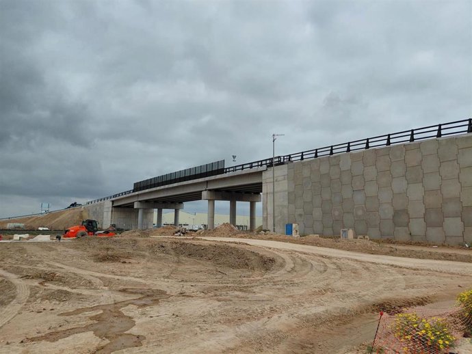 Nuevo vial de la carretera RM-F51, en Torre Pacheco