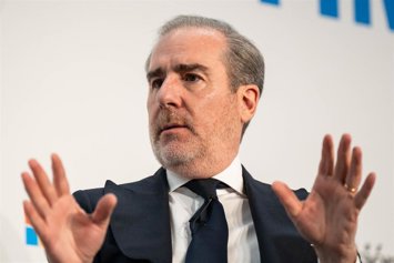 Archivo - El consejero delegado del Banco Santander, Hector Grisi, durante la segunda jornada del 'XV Encuentro Financiero', organizado por Expansión y KPMG, en el Auditorio de la Fundación Rafael del Pino, a 8 de octubre de 2024, en Madrid (España). 