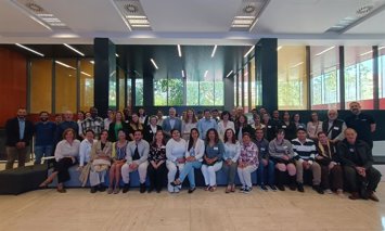 Beneficiarios, voluntarios y representantes de Fundación Endesa y Fundación Integra