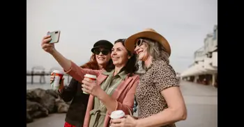 Experiencias, arte y viajes: el manual definitivo para celebrar a las madres viajeras