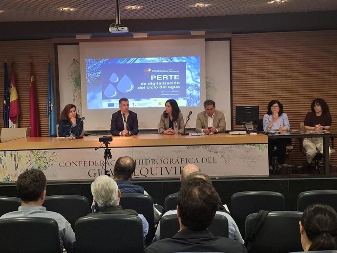 La CHG acoge una jornada técnica del Perte sobre digitalización del ciclo del agua.
