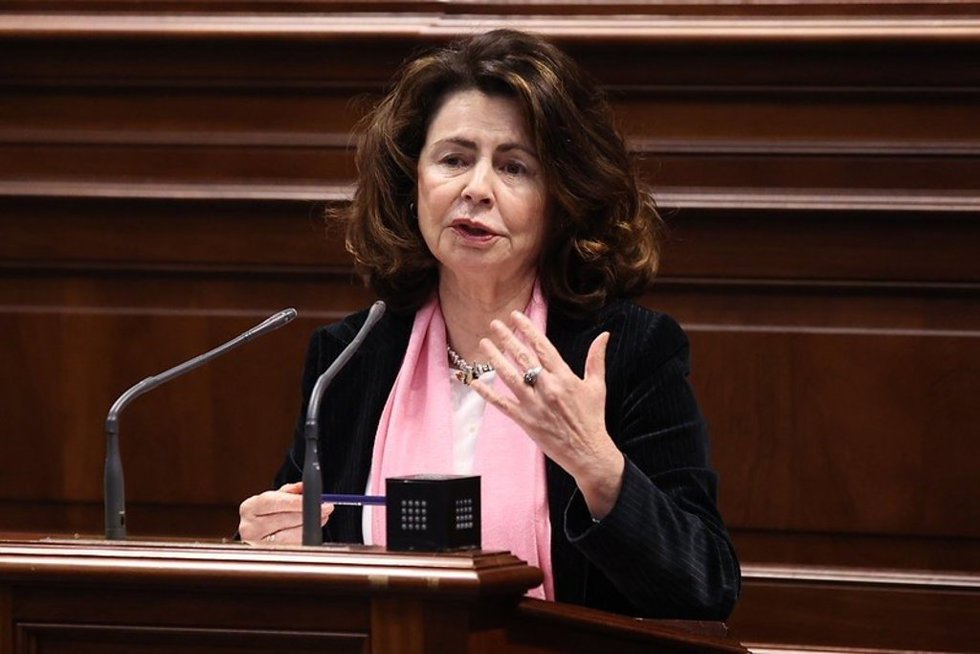 Matilde Asián, consejera de Hacienda del Gobierno de Canarias
