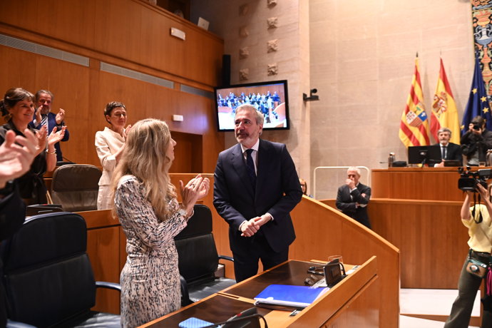 El presidente del Gobierno de Aragón en funciones, Jorge Azcón, durante el Pleno de las Cortes de Aragón, a 29 de abril de 2026, en Zaragoza, Aragón (España).