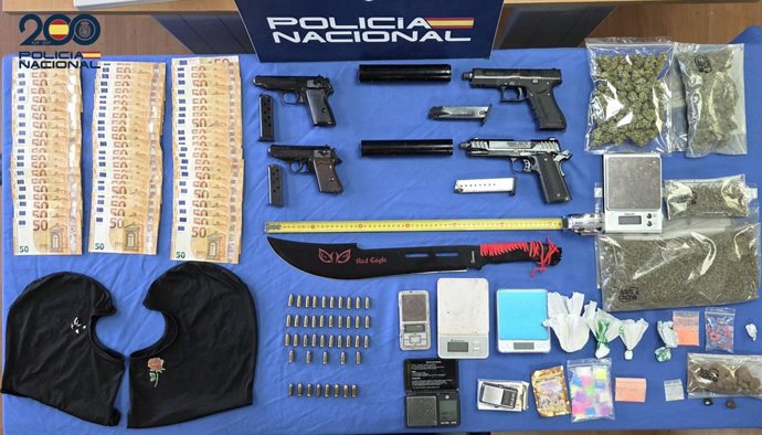 Operación contra el 'telecoca' en Mallorca: cae una violenta banda de narcotraficantes e intervienen armas y munición.