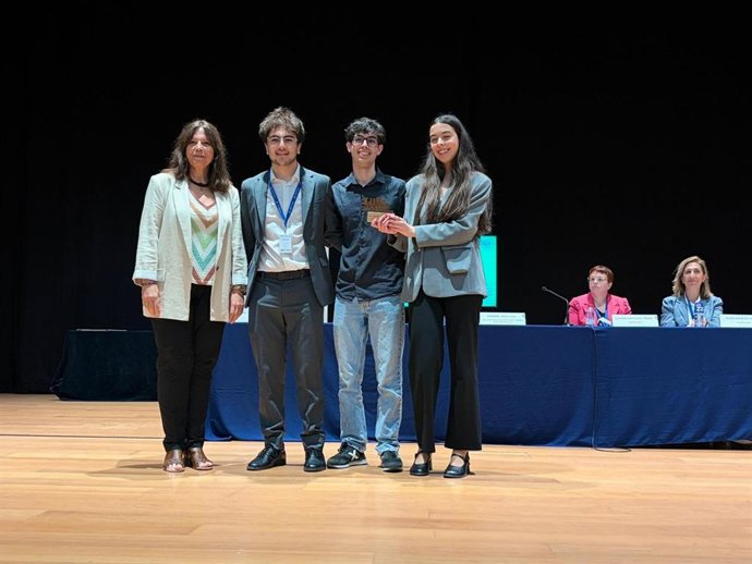 Equip de la UAB guanyador de la Lliga de Debat