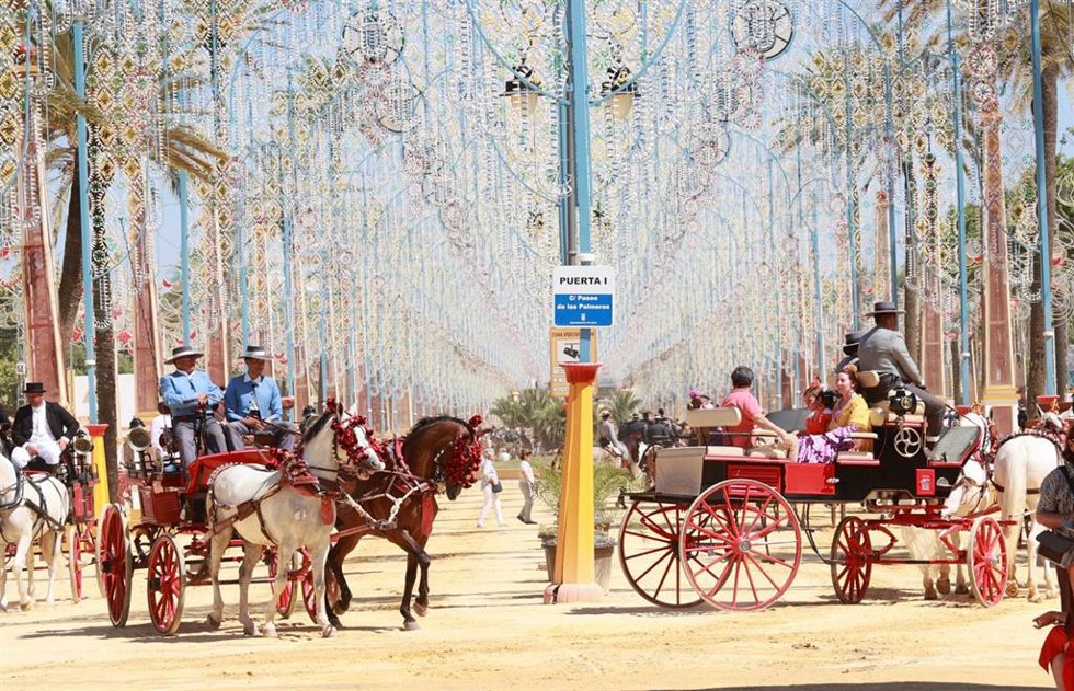 Archivo - Detalle del ambiente del Real de la Feria de Jerez de la Frontera, a 22 de mayo de 2025, en Cádiz (Andalucía, España). Ambiente en el Real de la Feria de Jerez de la Frontera.