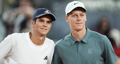 Tenis