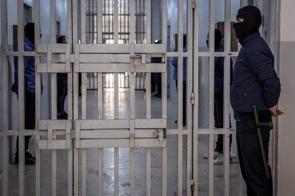 Archivo - Guardias de seguridad en una prisión de Hasaka, Siria
